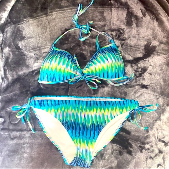 Sunsations bikini set - Picture 1 of 2